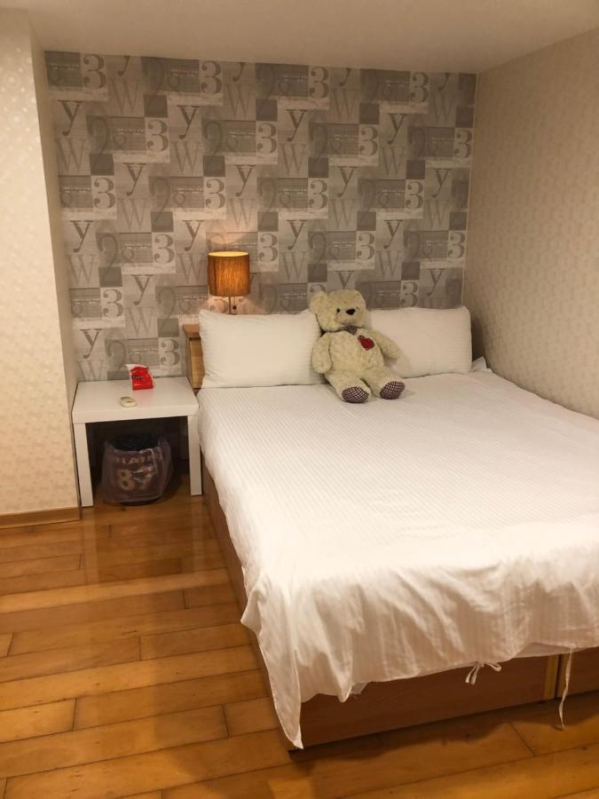 Appartement House Ximending à Taipei Extérieur photo